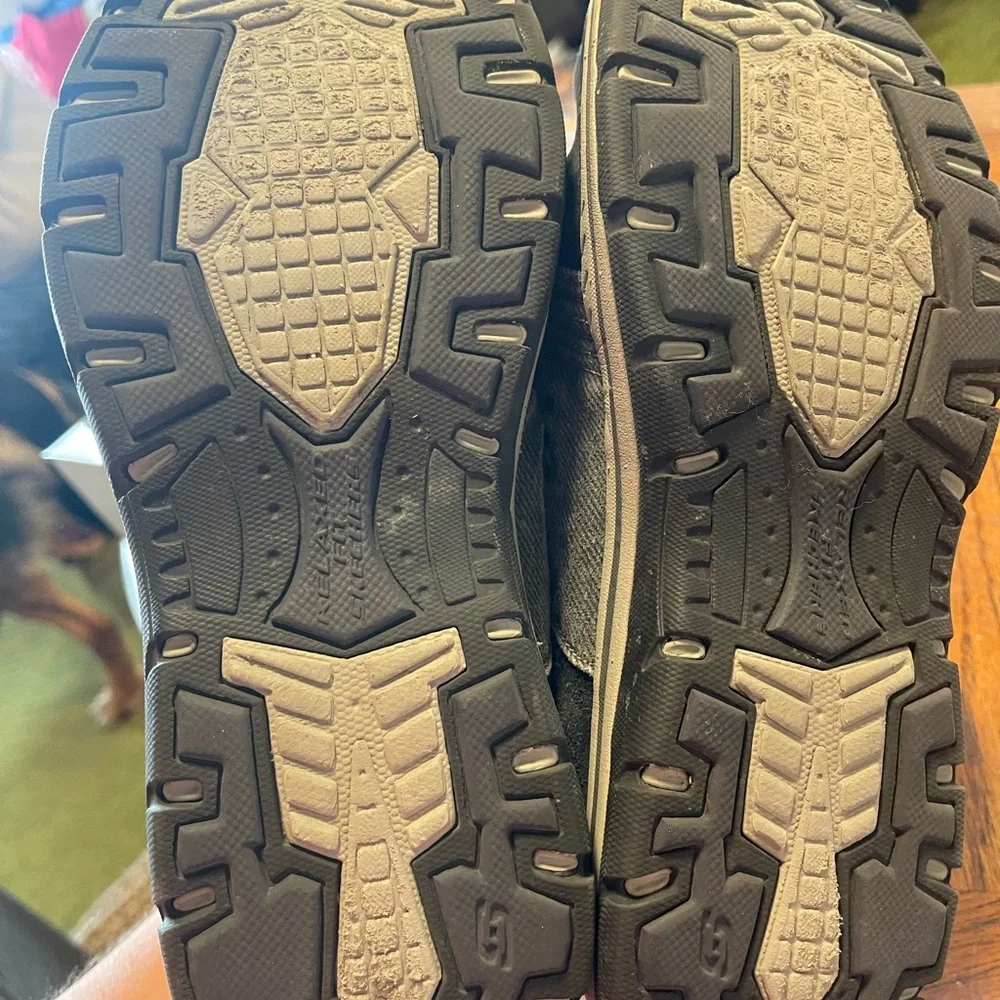 Skecher Shoes Relaxed Fit Memory Foam Gray Fashion Sneakers Fabric 65765 SZ 8.5 - Picture 5 of 7